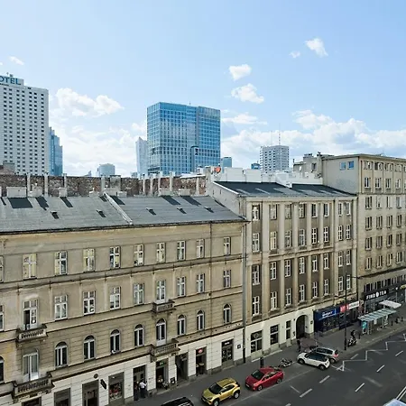 Urbannestgroup - Nowogrodzka 8 *